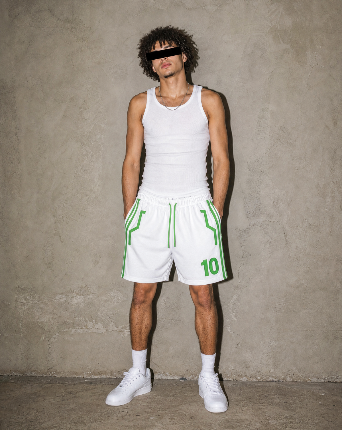 Ben 10 Omniverse Shorts white — on-model front